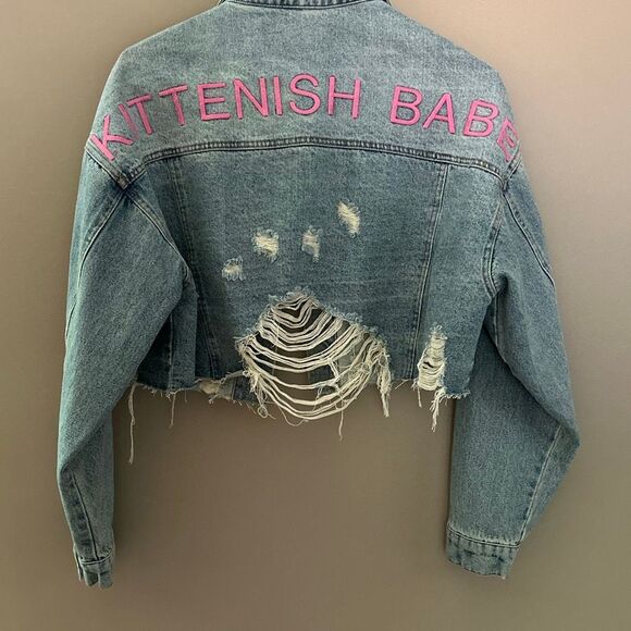 Kittenish Babe Cropped Denim Jacket Woman’s Small - Picture 3 of 8